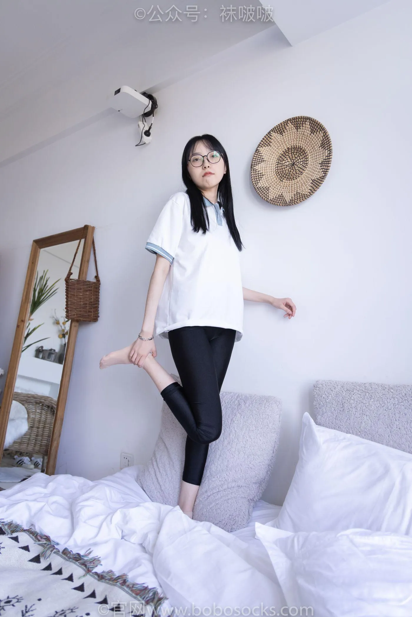 [BoBoSocks袜啵啵]NO.044 稚予-贝壳头、匡威帆布鞋、短肉丝 [154P]插图9